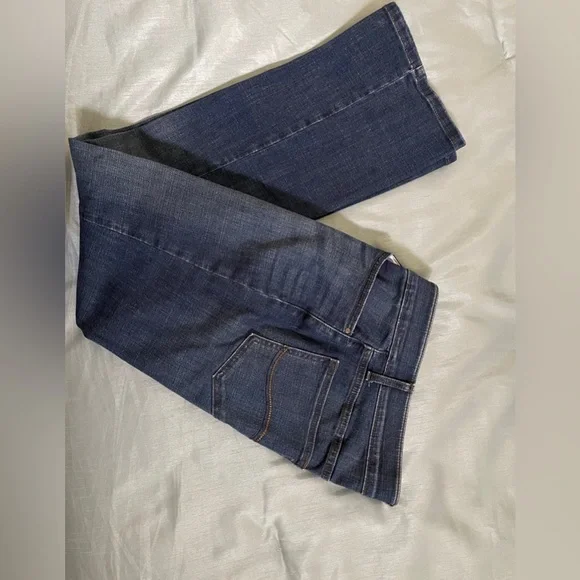 Women’s LEE Size 8 MEDIUM Bootcut Midrise Flex Motion Blue Jeans - Picture 3 of 8